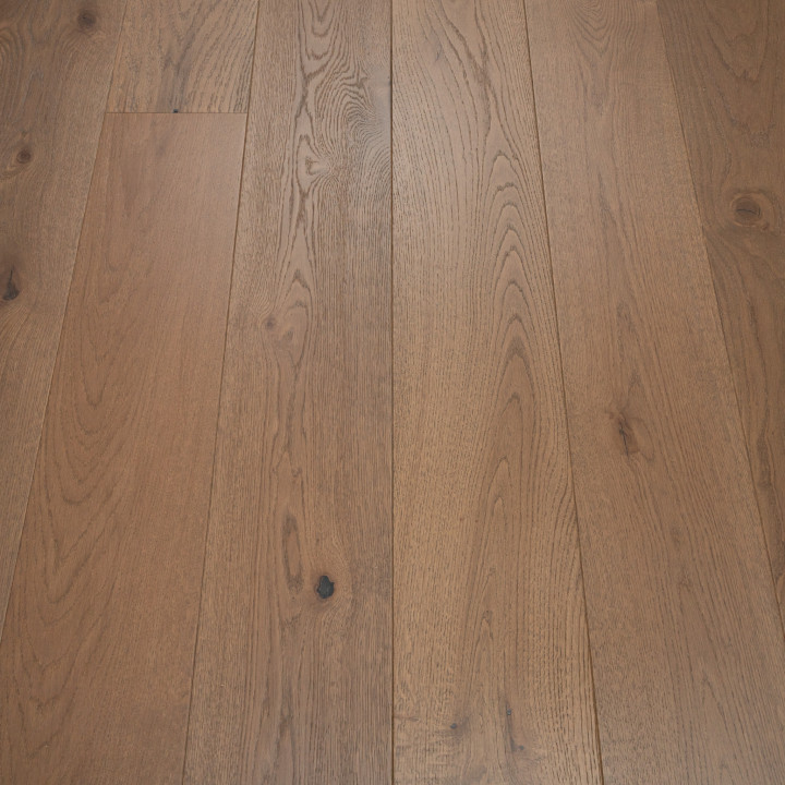 Metropolitan oak 220 Cocoa Brushed and Oiled