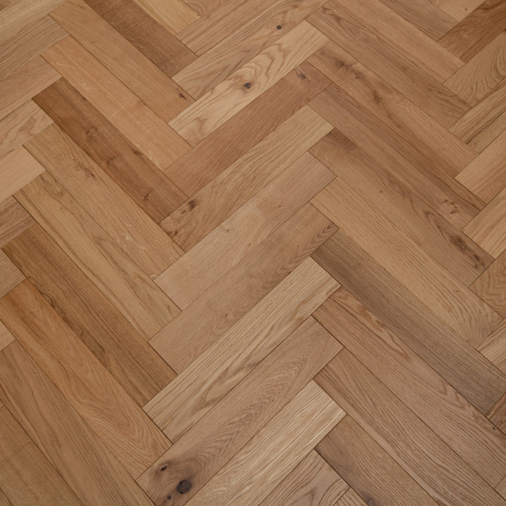 Schoolhouse Brushed & UV Oiled Oak Herringbone