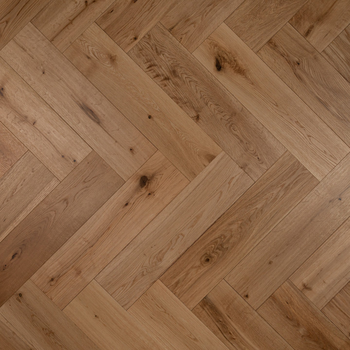 Schoolhouse Grande Click Herringbone Natural Brushed and Lacquered